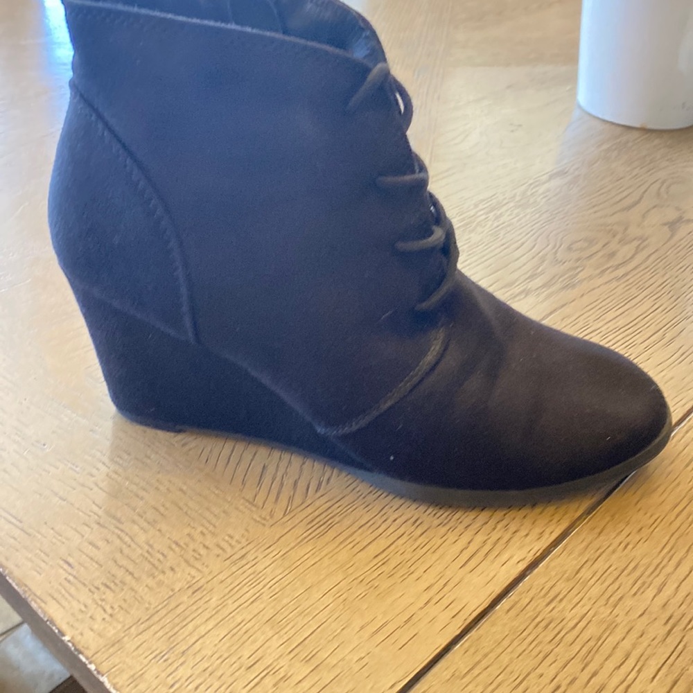 Black boots
